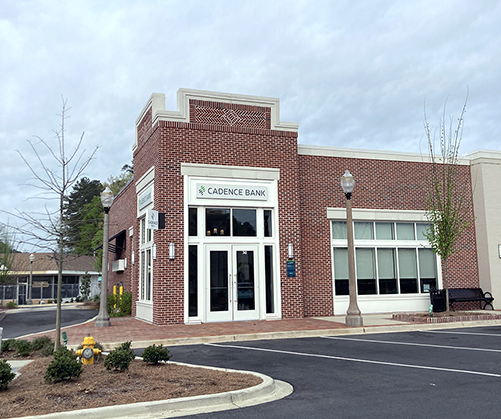 Cadence Bank Opens in Lane Parke