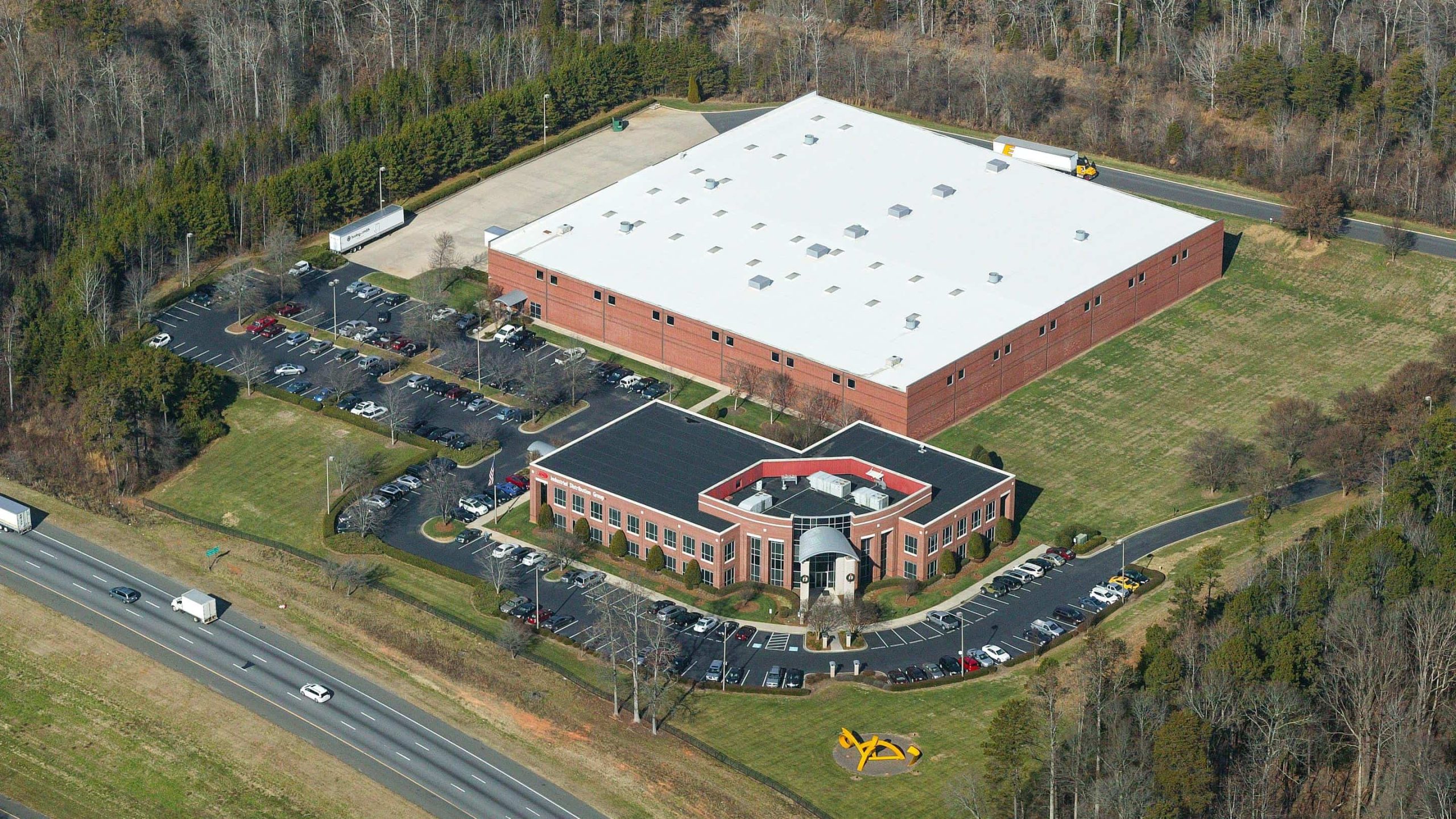 Shelby Commerce Park distribution center sold for $11M
